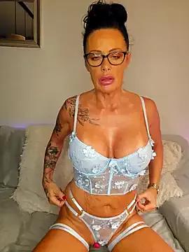 Misses-Cougar