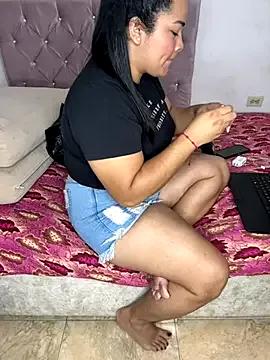 Yasmine__Hayat